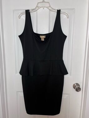Miss Tina Black Pull-on Scoop Neck Tank Dress